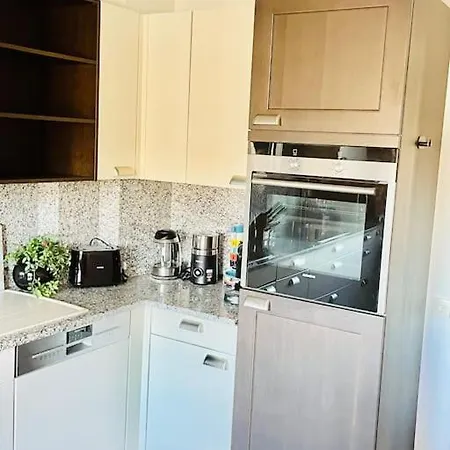 Big Penthouse 2 Bedrooms In Center With Parking And Largeterrace-41