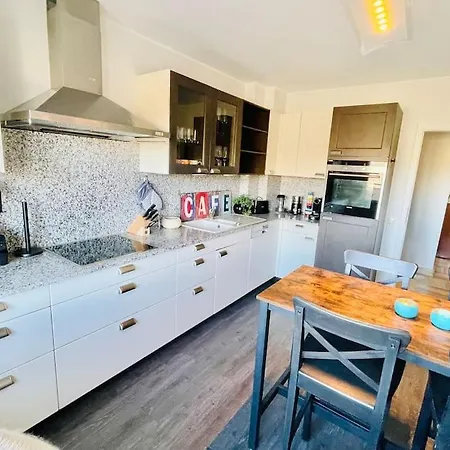 Big Penthouse 2 Bedrooms In Center With Parking And Largeterrace-41